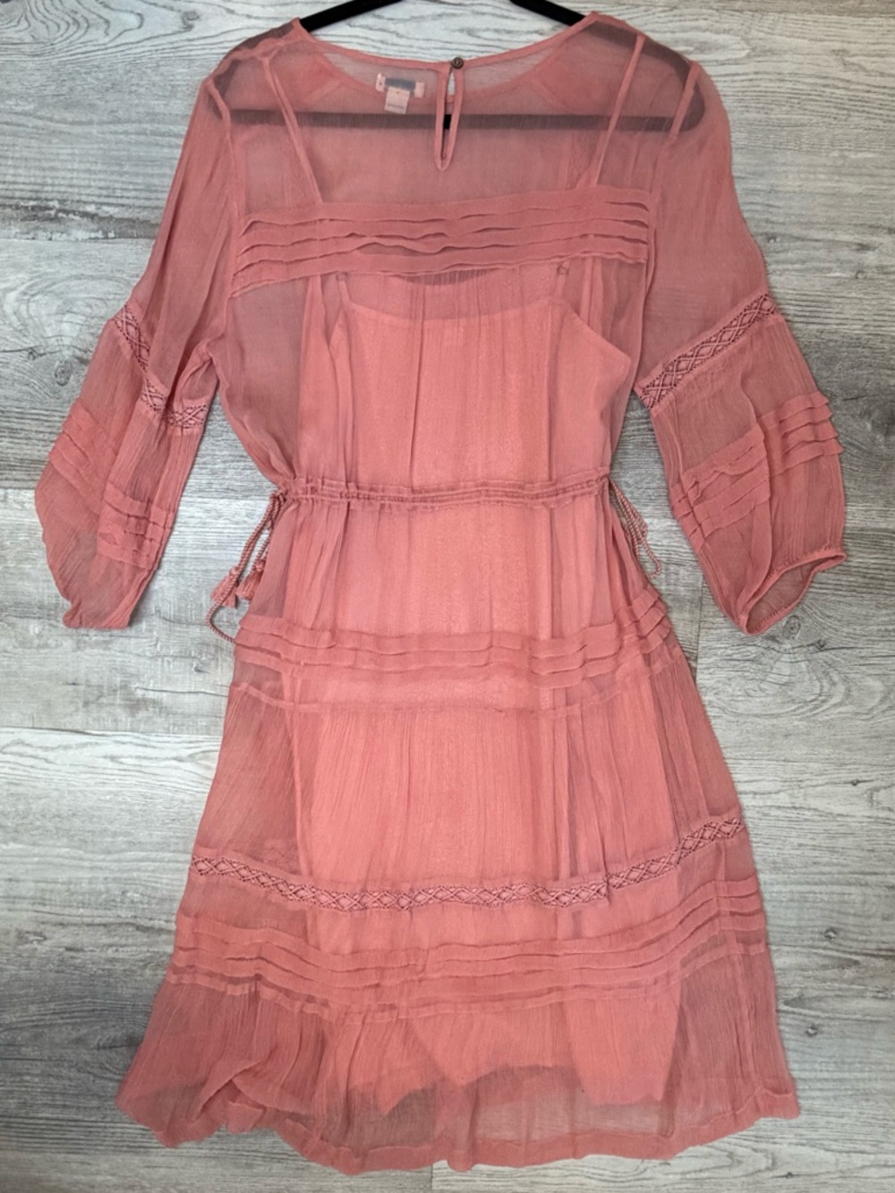 Sundance Rosalie Tucked & Tiered Crepe Coral Women’s size M Cottagecore - Picture 8 of 14